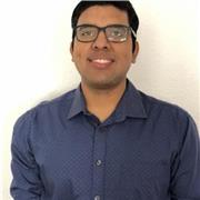 Profesional con master de origen ecuatoriano ofrece sus servicios para la enseñaza